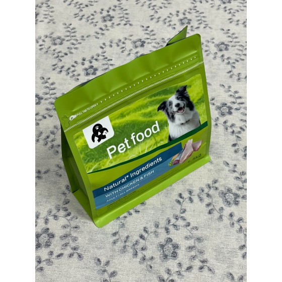 PetsVanta Premium Pet Food – Complete Daily Nutrition for Dogs and Cats, Delicious Recipe with Quality Ingredients for Everyday Feeding